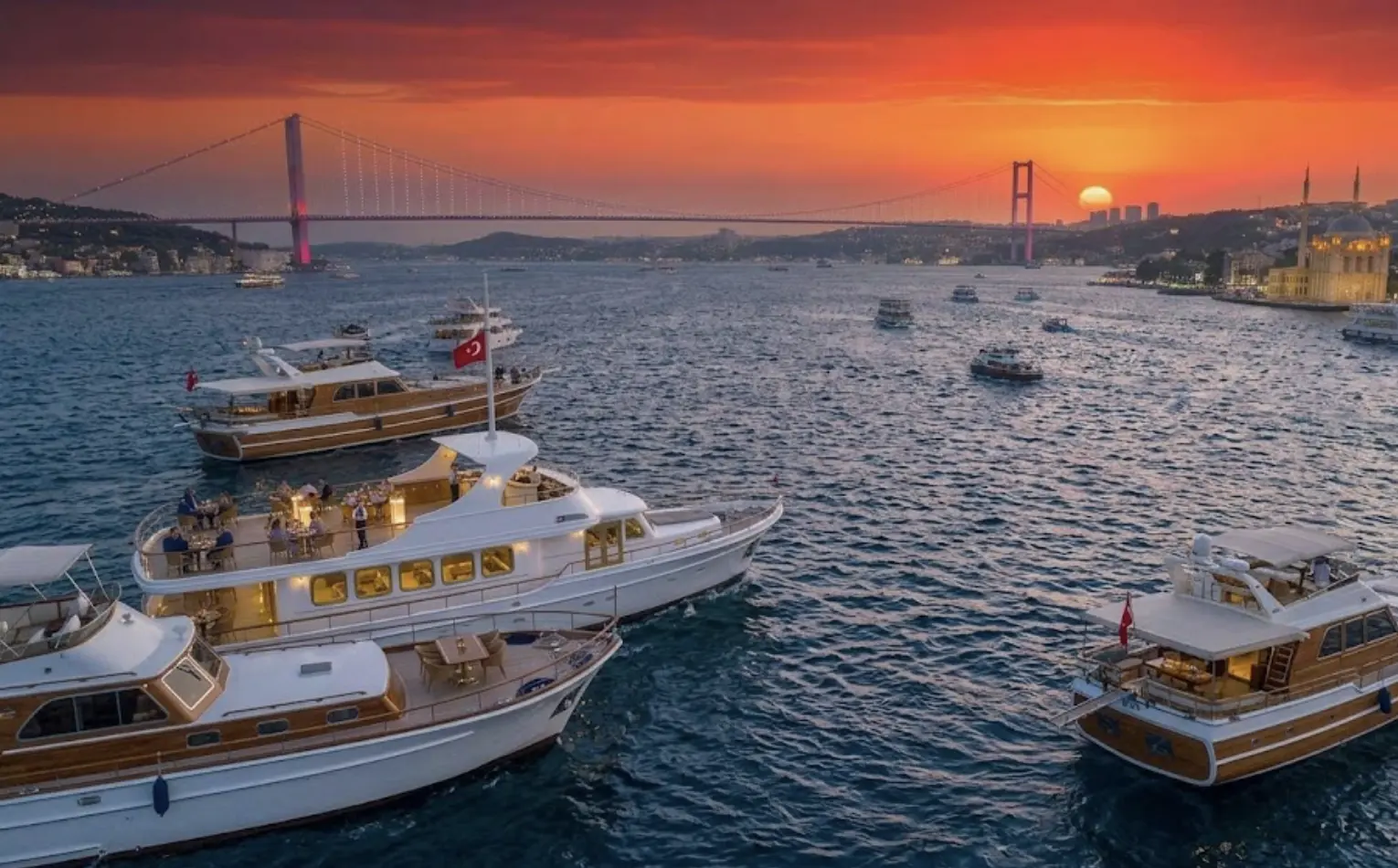 Sunset Cruise at Bosphorus, From Golden Hour to Dinner on the Water
